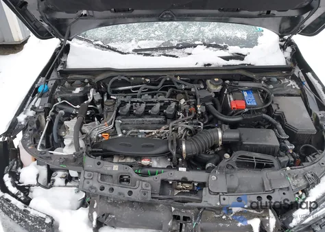 2024 Honda Civic Touring z USA, uszkodzony, nr VIN 2HGFE1F97RH303505